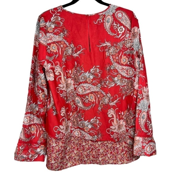 NWT Just Olivia Long Sleeved Mixed Print Paisley Floral Tunic Top Size Medium - Picture 2 of 8